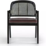 Eliza Hazeranlı Sandalye